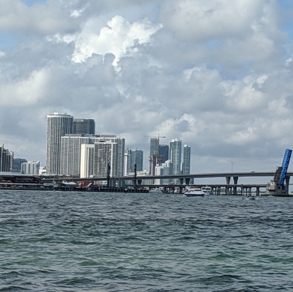 Meet your Posher, Thismomma - Picture 1 of 1